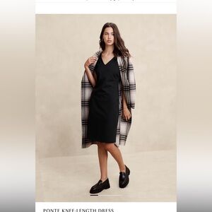 Banana Republic Black PONTE KNEE-LENGTH DRESS size Medium (brand new with tags)